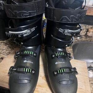 Lange SC120 Black Ski Boots 326 New Tech with Vibrant Green Highlights